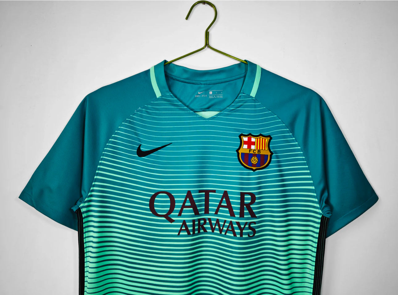 BARCELONA 2016-17 THIRD KIT