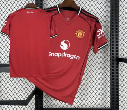 Manchester United 25/26 Home Kit