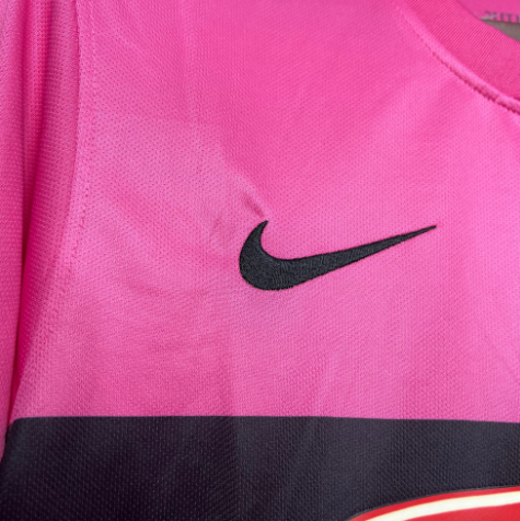 Juventus 2016/17 Pink Away Kit