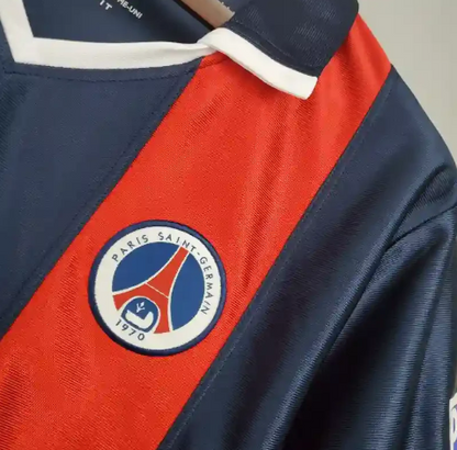 Paris Saint-Germain 2000/01 Home Kit