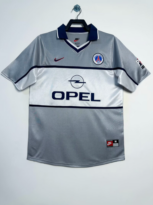 Paris Saint-Germain 2000/01 Away Kit