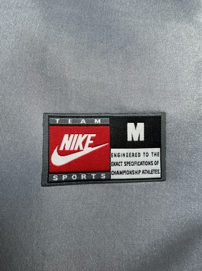 Paris Saint-Germain 2000/01 Away Kit