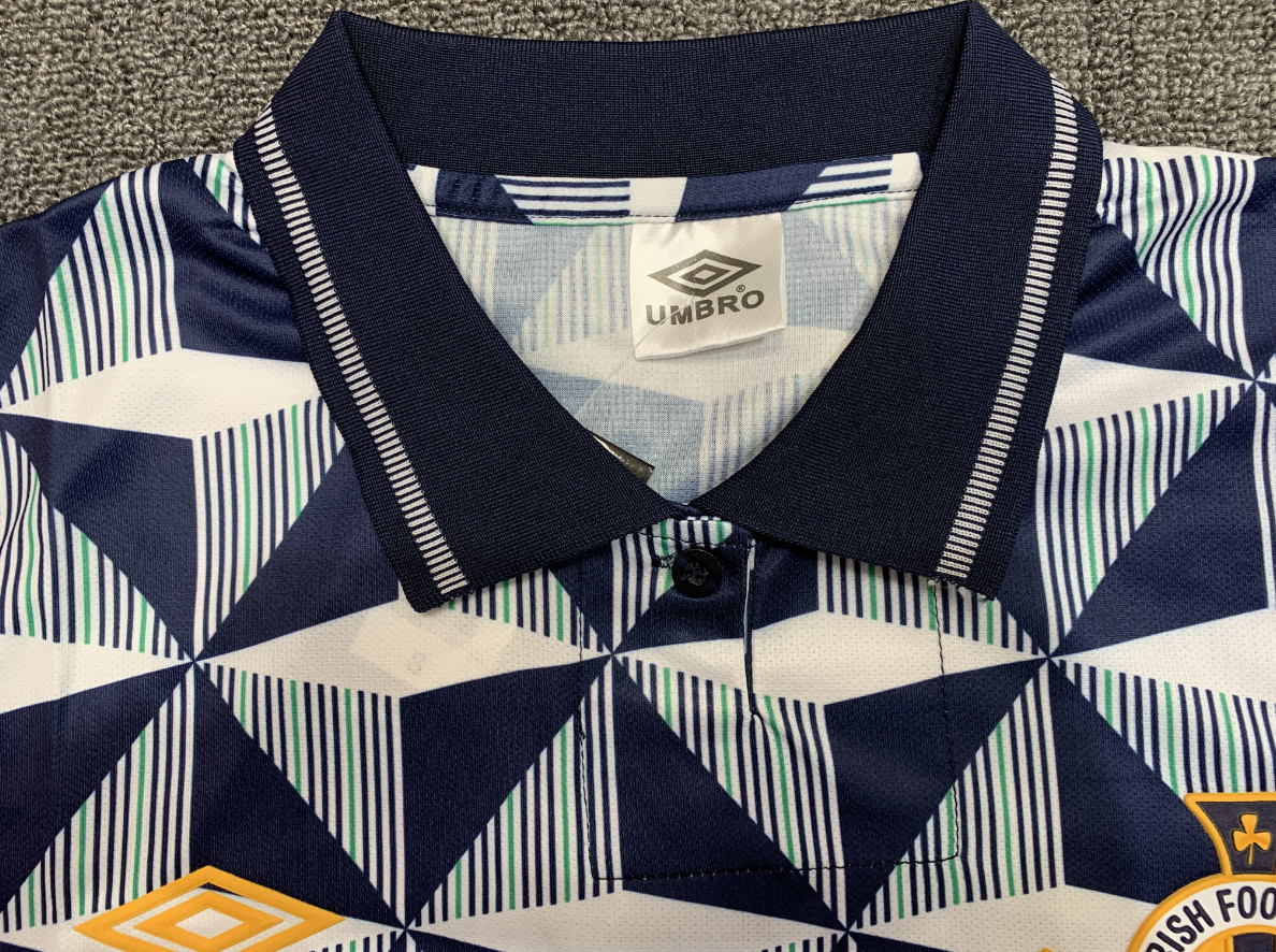 Northern Ireland 1990–93 Away Kit